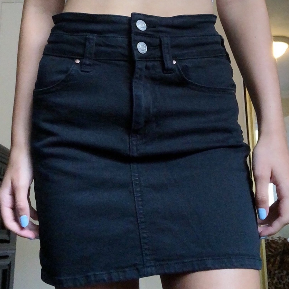 Black denim skirt